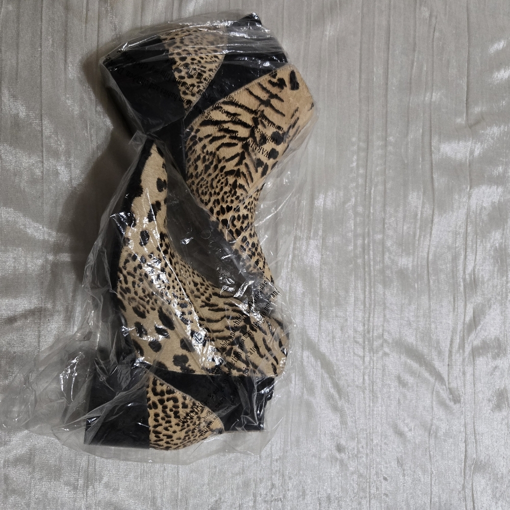 Leopard Print Ankle Boots By Chinese Laundry Size 8 EUC!! - Picture 8 of 8